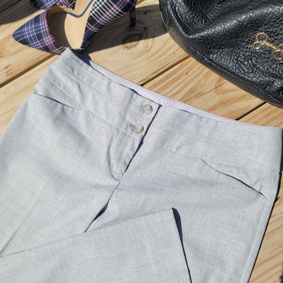 The Limited Pants - Size 6 short The Limited Drew fit.